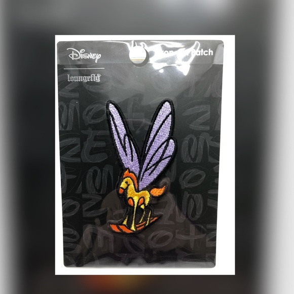 Loungefly Alice in wonderland iron on patch, Rocking Horse Fly - Picture 1 of 2